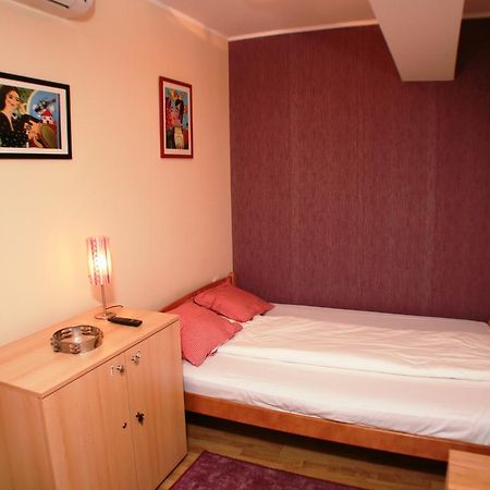 Hostel Jasmin Βελιγράδι Εξωτερικό φωτογραφία