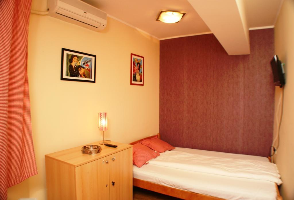 Hostel Jasmin Βελιγράδι Εξωτερικό φωτογραφία